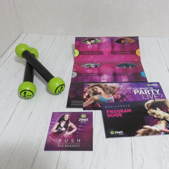 Zumba Fitness: Exhilarate Body Shaping Kit - Picture 2 of 2